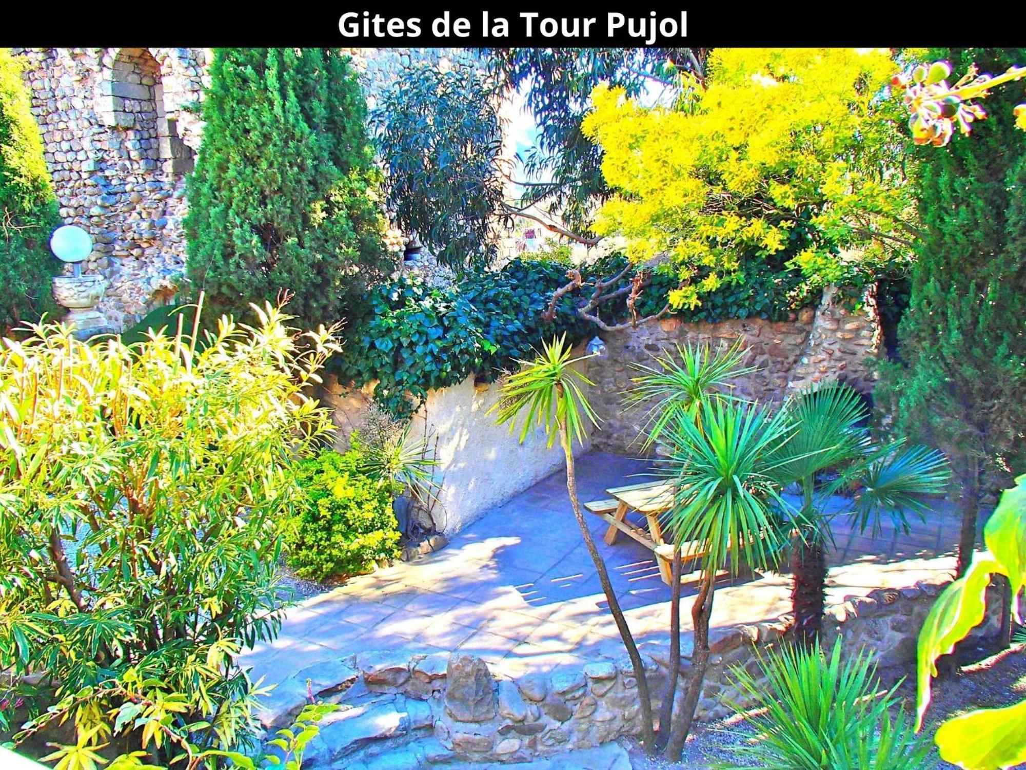 Les Gites De La Tour Pujol Argeles-sur-Mer Bagian luar foto